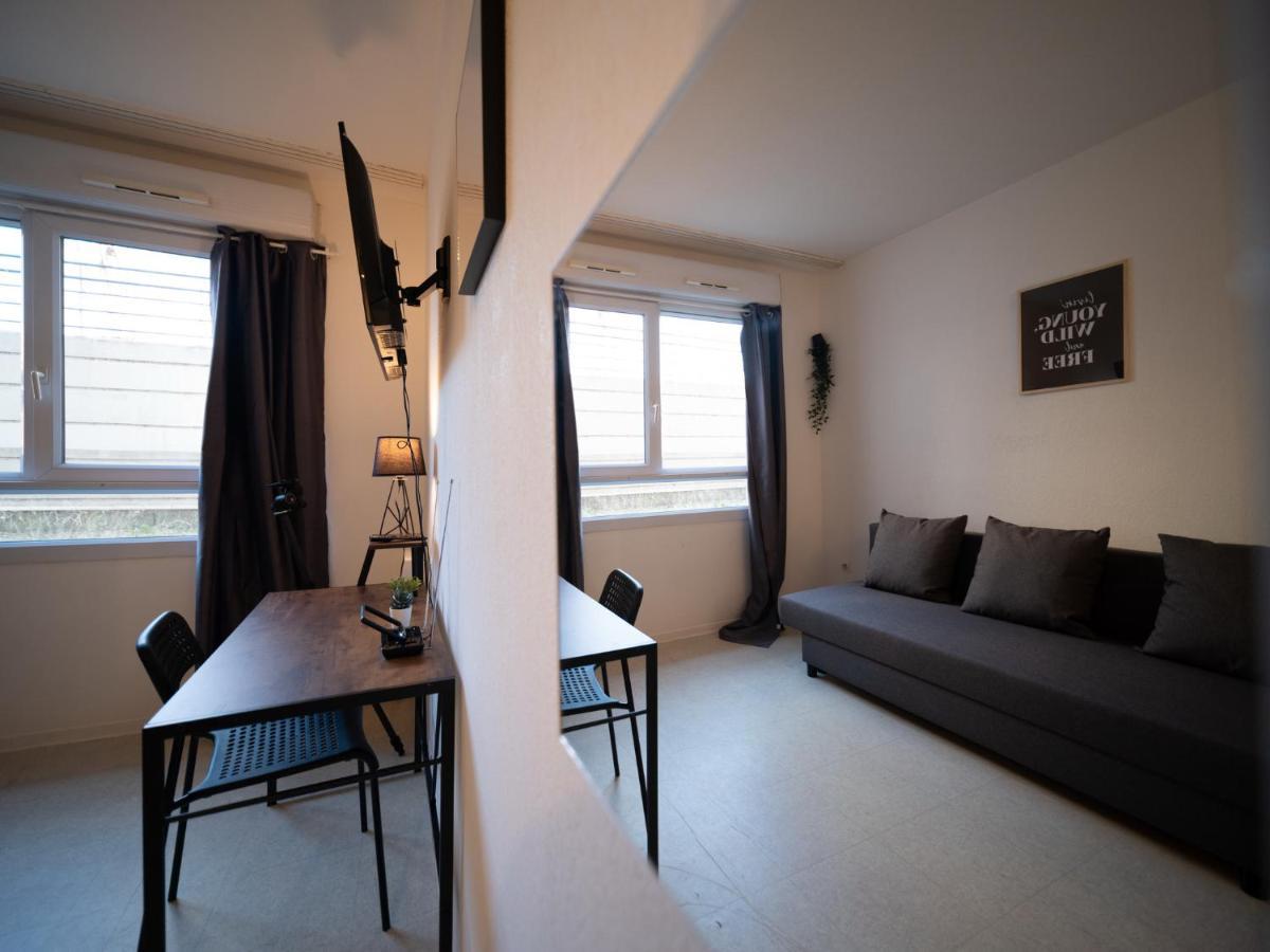 Appartement Tout Equipe Wifi A 6 Min St Charles Marselha Exterior foto