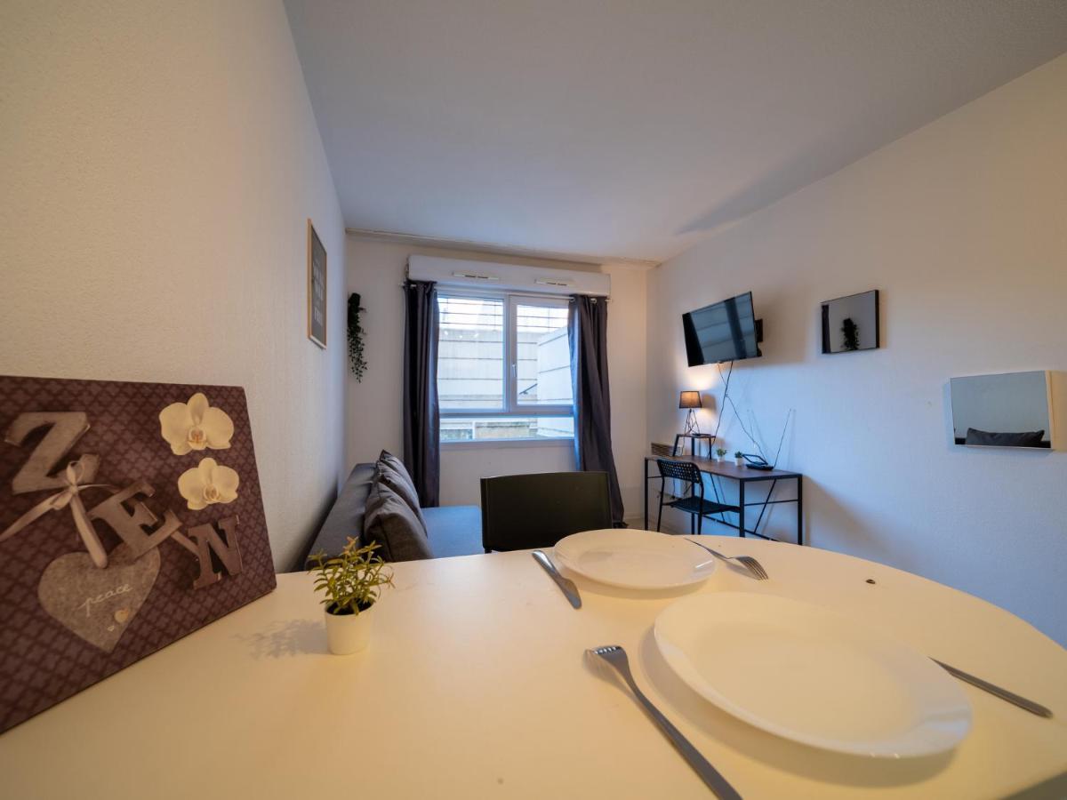 Appartement Tout Equipe Wifi A 6 Min St Charles Marselha Exterior foto